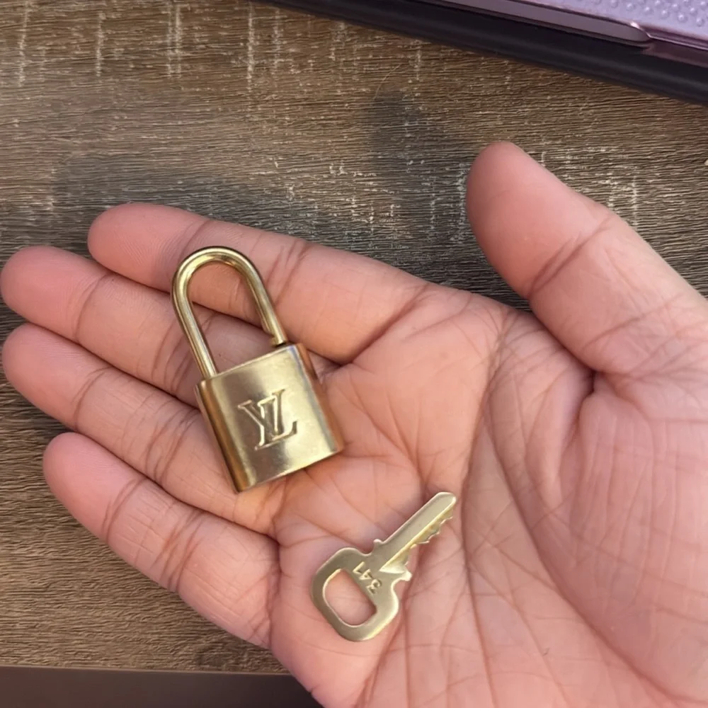 Louis vuitton brass lockset #341